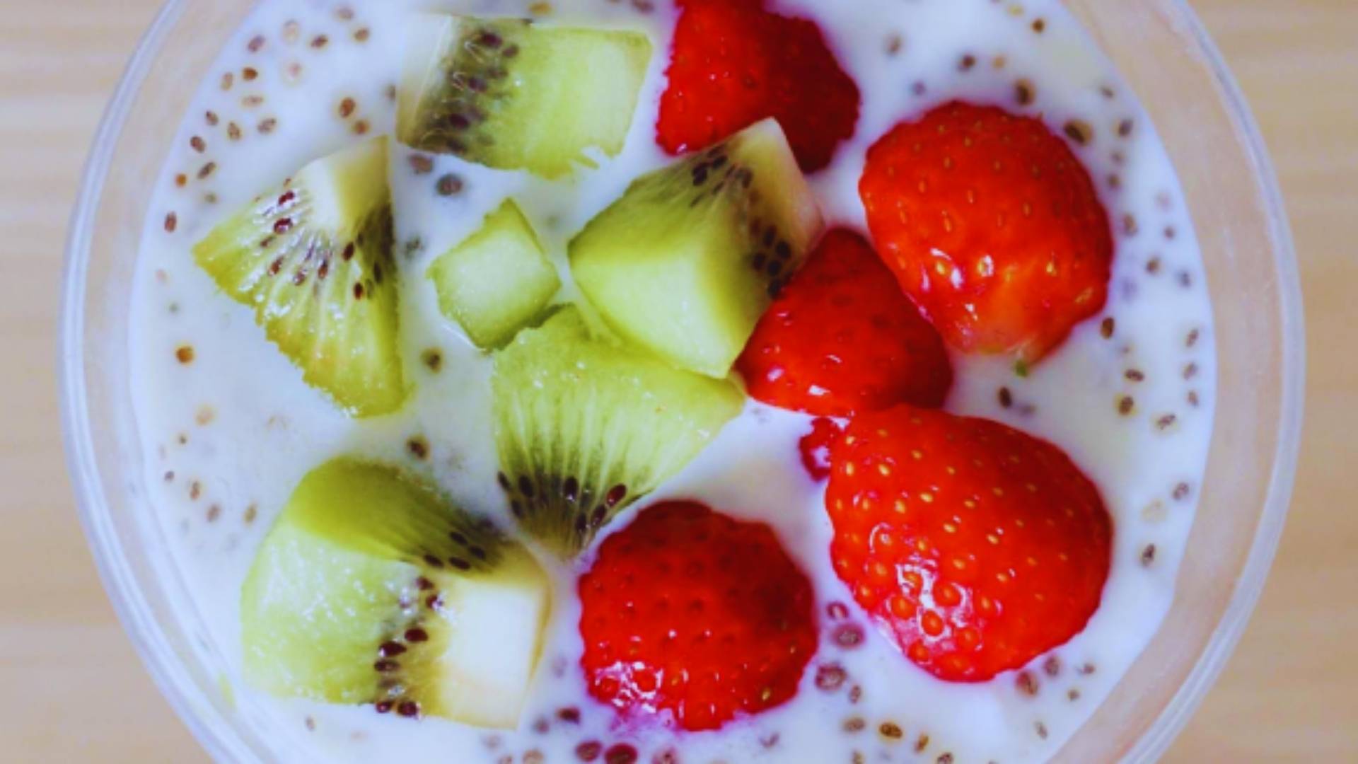 Desayuno saludable con chía y lino energía, saciedad y salud hormonal en un solo cuenco - Jara Díaz