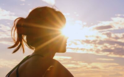 ¿Cómo afecta el calor a tu ciclo menstrual en verano? Lo que nadie te cuenta - Jara Díaz
