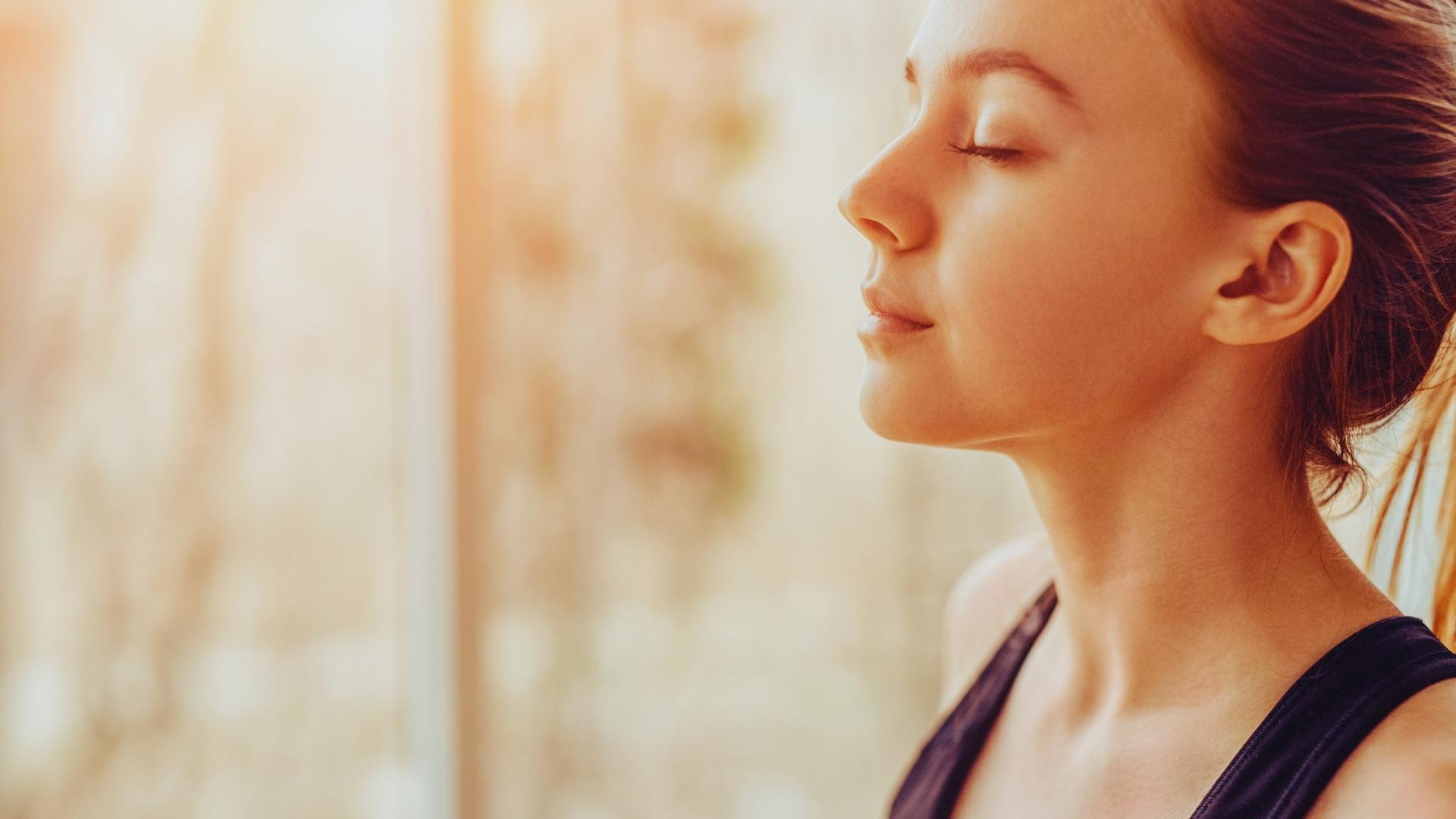 Ciclo menstrual y entrenamiento: adapta tu fuerza a cada fase - Jara Díaz