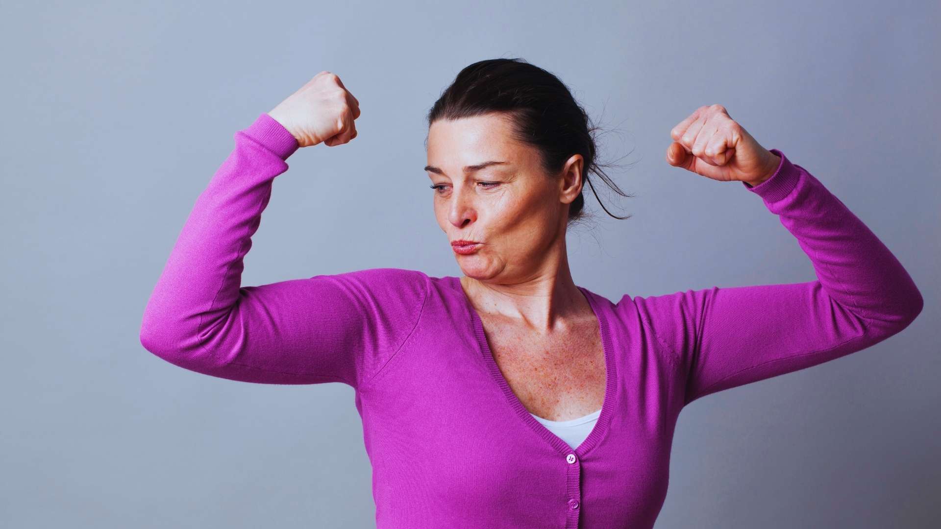 Fuerza después de los 40: cómo mantener músculos, huesos y energía - Jara Díaz